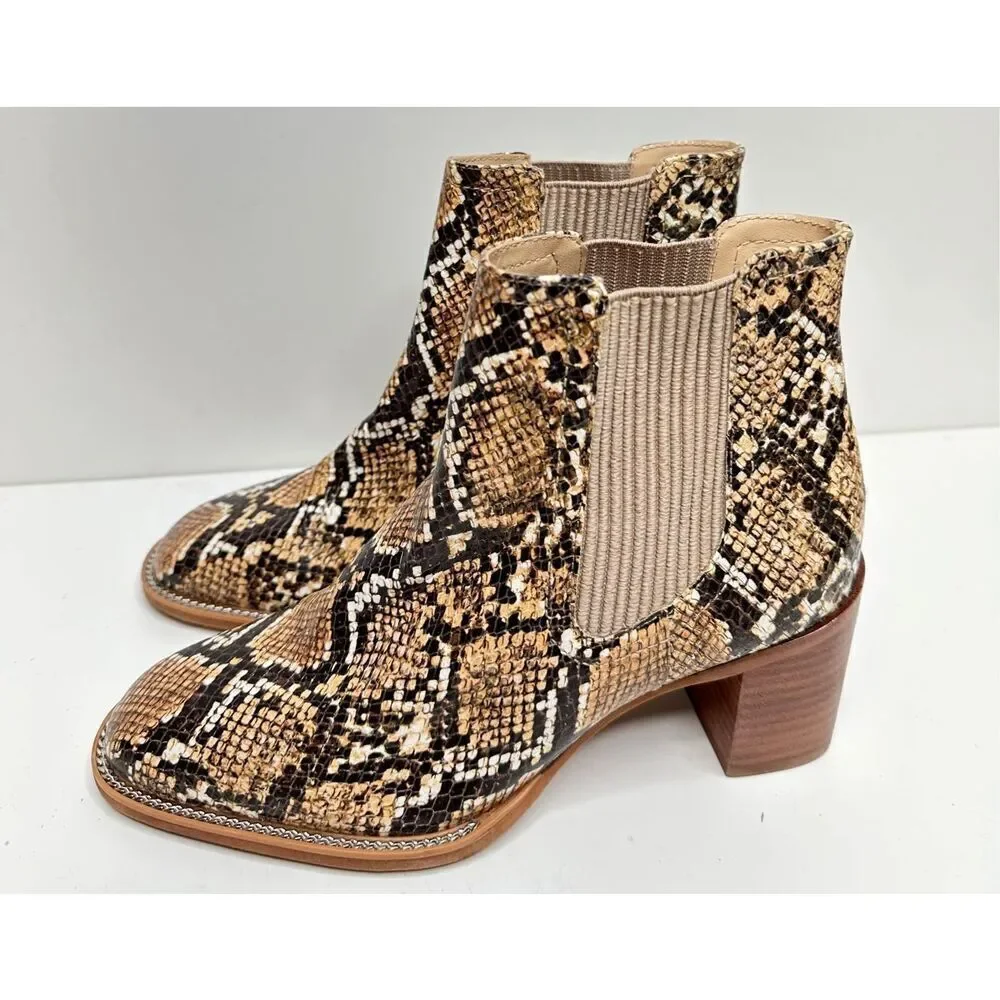 Vince‎ Camuto Boots Size 6 Leather Animal Print Almond Toe Ankle Booties